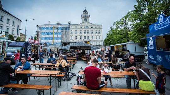 żarciowozy gorlice rynek food tracki