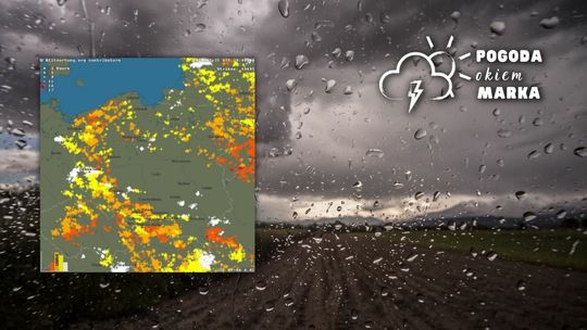 deszczowy krajobraz, obok grafika rozkładu burz w środkowej europie