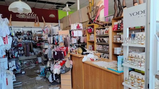 Dramat właścicieli sklepu z bielizną. Lokal przy ul. Mickiewicza został zniszczony Dramat właścicieli sklepu z bielizną. Lokal przy ul. Mickiewicza został zniszczony