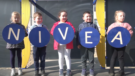 Dzieciaki z Klęczan walczą o plac zabaw Nivea! [VIDEO]