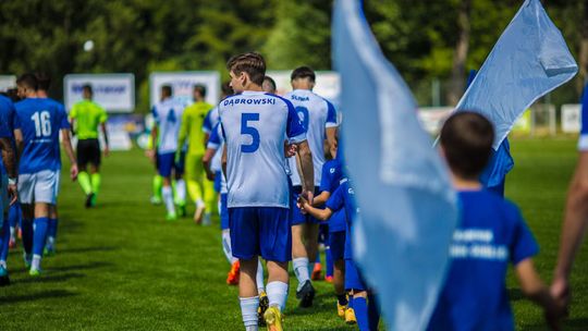 zdjęcie przedstawia piłkarzy