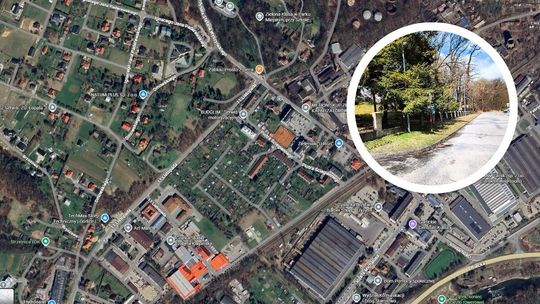 Gorlice. Mieszkańcy Glinika czekają na chodnik i usprawnienie wyjazdu. O jakie miejsce chodzi? zdjęcie przedstawia widok z góry na miasto