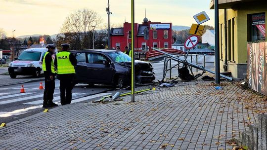 Gorlice. Poważne zdarzenie drogowe w centrum miasta [AKTUALIZACJA]