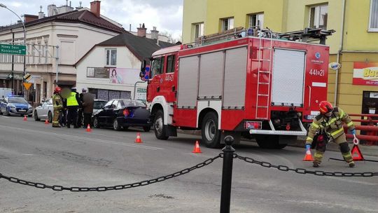 Gorlice. Zdarzenie drogowe z udziałem trzech osobówek [FOTO/AKTUALIZACJA]