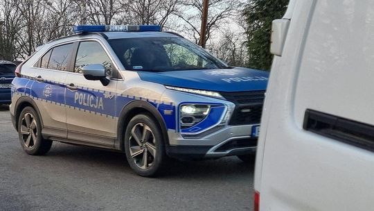 Gorlice. Zderzenie osobówek pod marketem