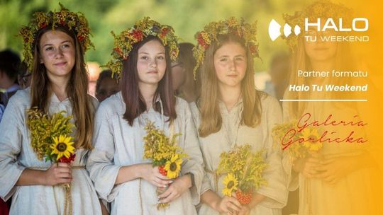 zdjęcie przedstawia plakat zapowiadający wydarzenia na weekend
