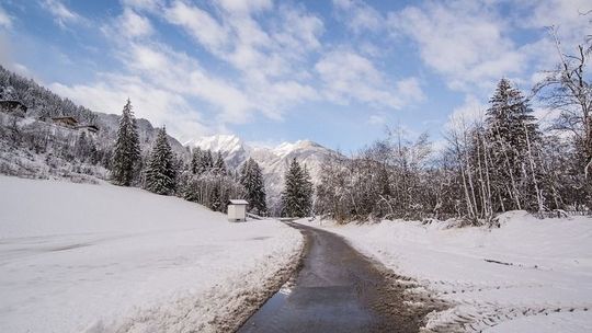 IMGW ostrzega - spadnie śnieg