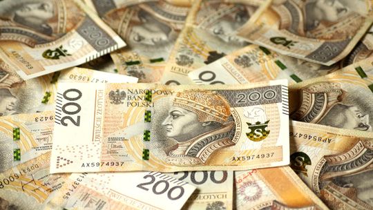 Jaką chwilówkę wybrać? Zobacz na co zwrócić uwagę