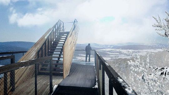 zdjęcie przedstawia taras widokowy i wzgórza beskidu niskiego