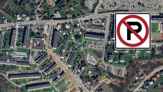 zdjęcie przedstawia widok z drona na miasto, obok grafika zakaz parkowania