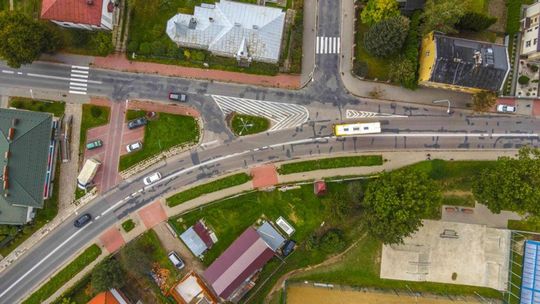 Koniec problemów „pod Dukatem”? Gorlice szykują przebudowę newralgicznego skrzyżowania zdjęcie przedstawia skrzyżowanie dróg
