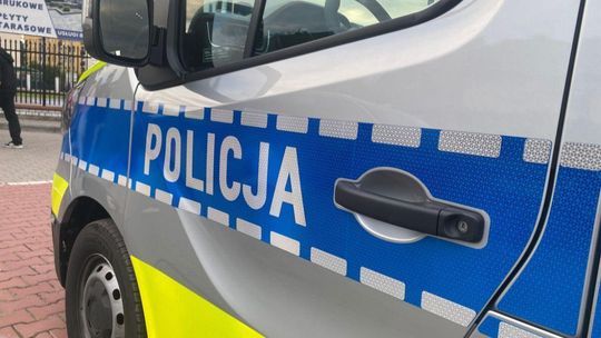 straż pożarna i policja na drodze w gorlicacach