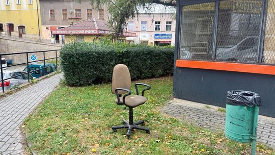 Krzesło biurowe w centrum Gorlic