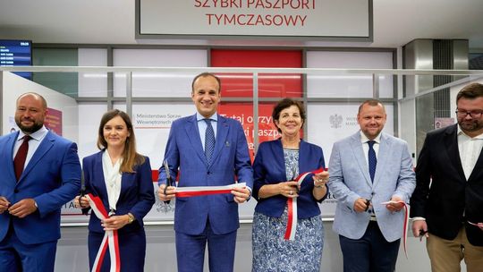 Otwarcie Punktu Wydawania Paszportów Tymczasowych w Krakowie