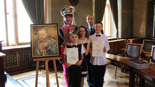 Michał Smoszna i Mateusz Dziadzio laureatami konkursu historycznego