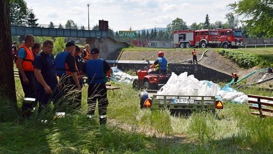 Mówią, że ćwiczą w razie „W”, ale z doświadczenia wiedzą, że powódź może przyjść znienacka