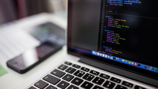 Na co zwracać uwagę przy wyborze firmy informatycznej? 