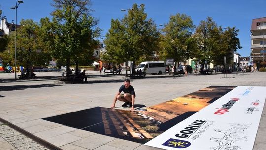 Na gorlickim Rynku powstaje foto panorama miasta