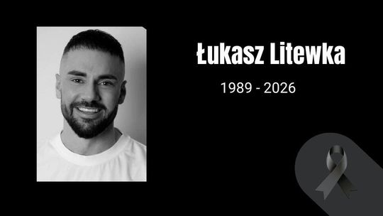 zdjęcie przedstawia czarno-biały portret mężczyzny