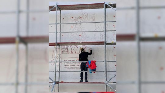 Nowy mural pojawia się na elewacji biblioteki w Gorlicach [FOTO]