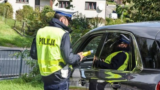 Obywatelskie zatrzymanie w Ropie. Powstrzymano pijanego kierowcę