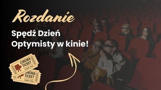Zdjęcie przedstawia ludzi siedzących w kinie