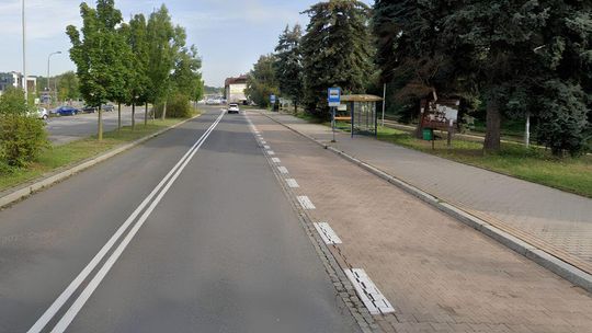 droga z zatoczką autobusową