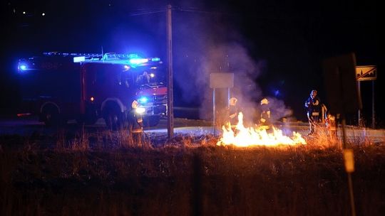 Ponad 200 strażaków gasiło weekendowe pożary