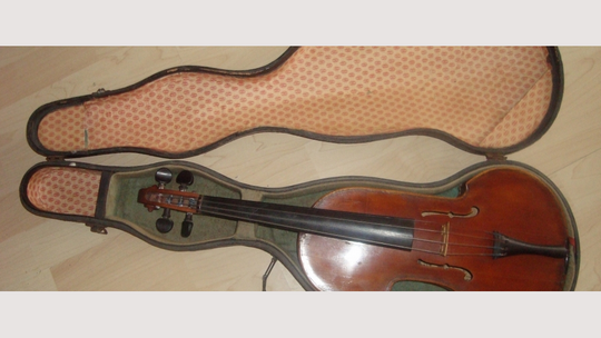 Poszukiwania informacji o skrzypcach wynalezionych przez Antoniego Hybla z Ropy