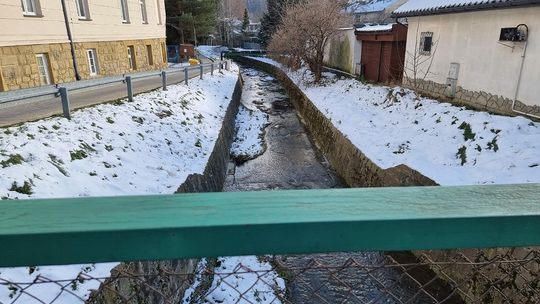 Potok Stróżowianka w Gorlicach