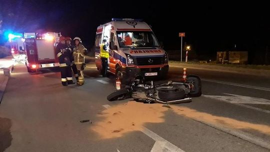 Poważne zdarzenie drogowe przy niedawno oddanym do ruchu moście