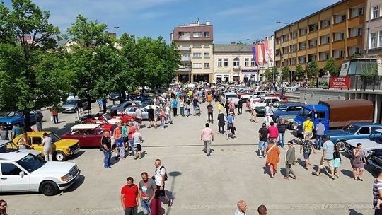 Przez Beskid Niski w zabytkowym klasyku