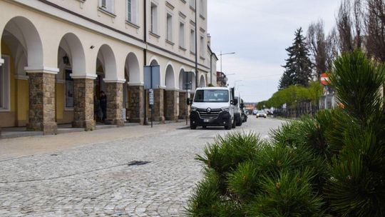 Zdjęcie przedstawia ulicę Wróblewskiego w Gorlicach