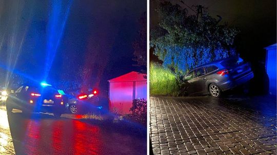 zdjęcie przedstawia pojazd w rowie