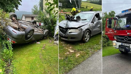 rozbity samochód który dachował w ogrodzie jednej z posesji w Śnietnicy w powiecie golickim