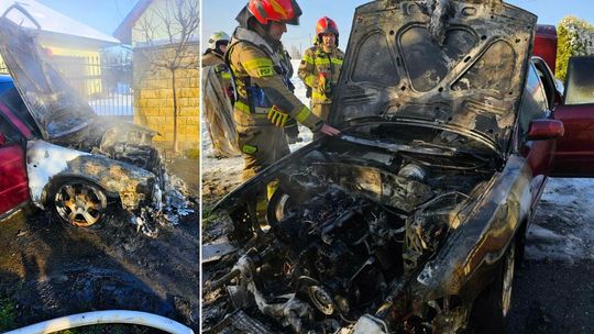 spalony samochód i strażacy