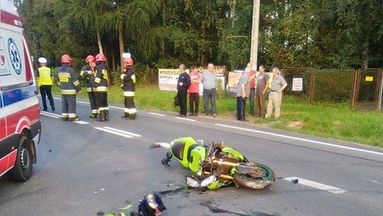 Szymbark. Motocykl uderzył w samochód dostawczy.