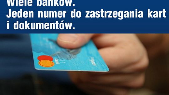 Ten numer powinien znać każdy, kto ma w portfelu kartę płatniczą