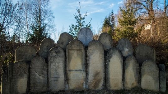 Uroczyste otwarcie wyremontowanego Ohelu na cmentarzu żydowskim