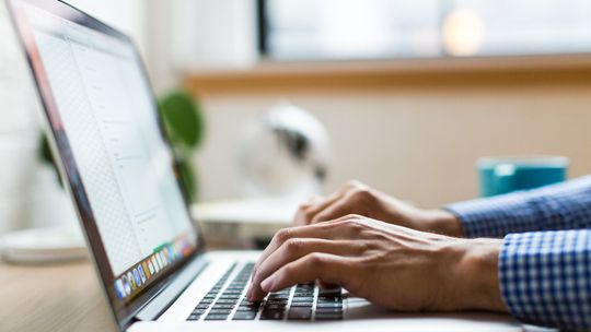 Współpraca z zewnętrznymi konsultantami IT – jak ją usprawnić?
