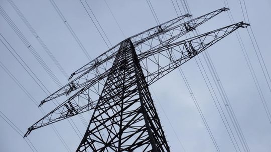słup energetyczny