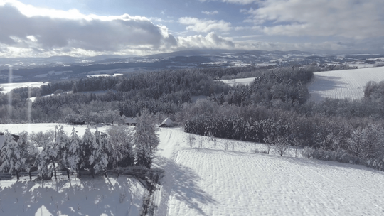 Zimowe krajobrazy z Kwiatonowic [GORLICKIE Z DRONA]