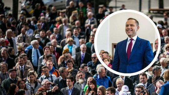 zdjęcie przedstawia portret mężczyzny