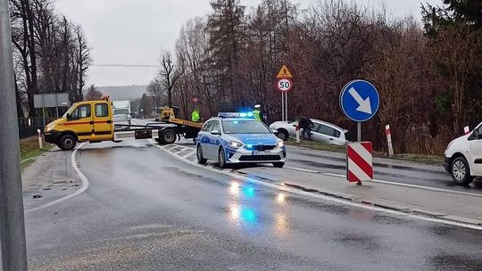 Znów ślisko na drodze. Kierujący uważajcie!