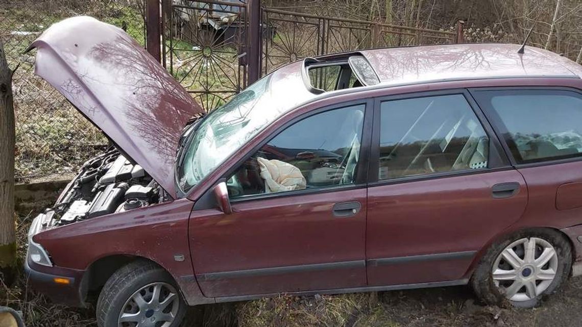 Biecz. Kolizja na drodze w kierunku Bugaja, jedna z osób jest ranna.