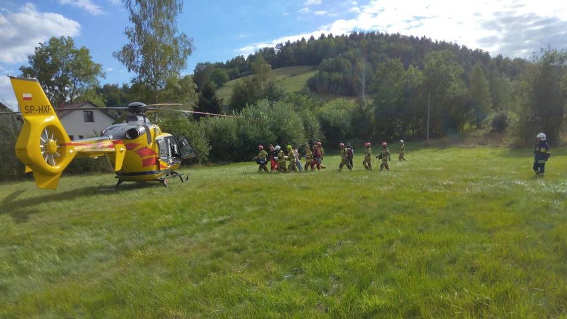 Brunary. Potrącenie dziewczynki. Ranna zabrana przez śmigłowiec LPR [AKTUALIZACJA]