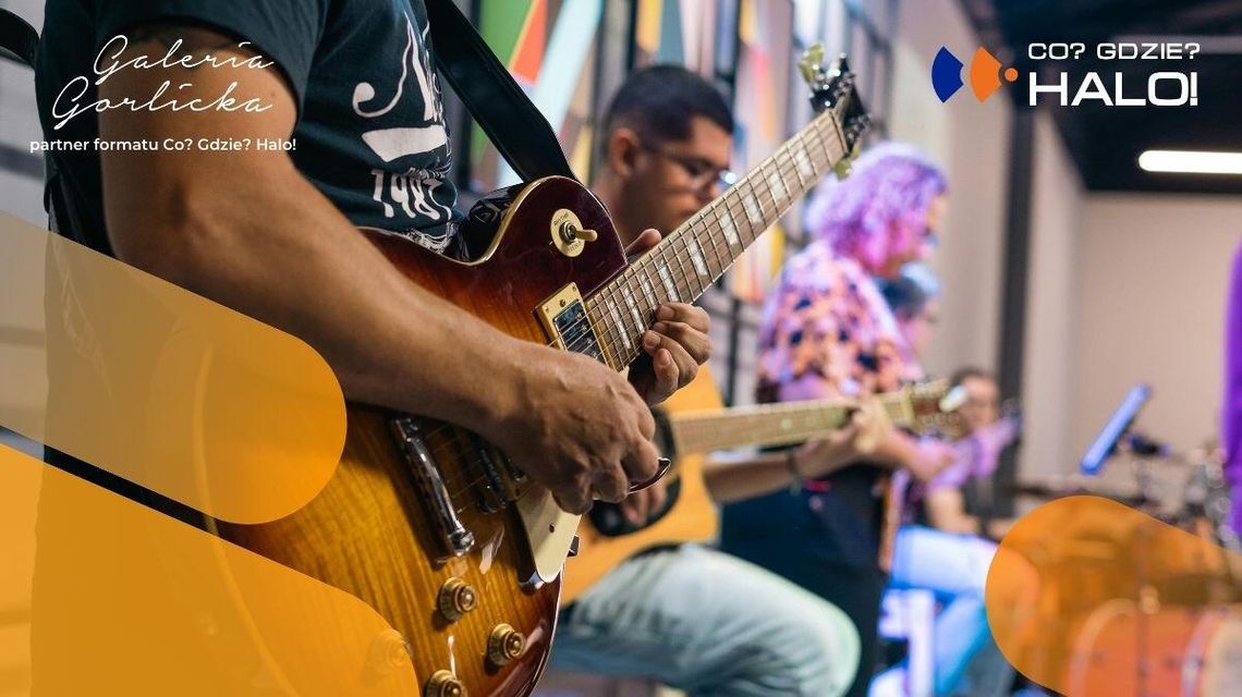 Zdjęcie przedstawia zespół muzyczny