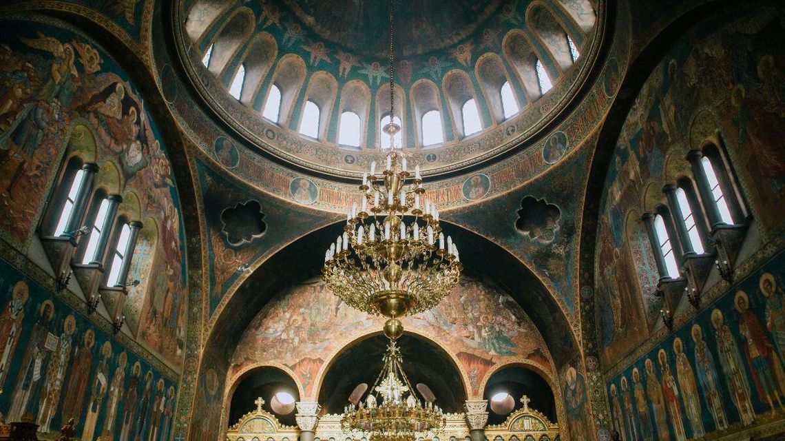 Zdjęcie przedstawia wnętrze cerkwi