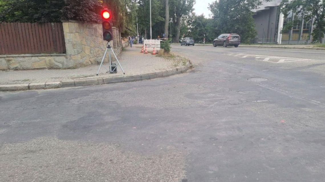 Duże zmiany pod Dukatem. Zamkną wjazdy do dwóch ulic skrzyżowanie i chodnik przy ul. Ariańskiej, Sienkiewicza w Gorlicach
