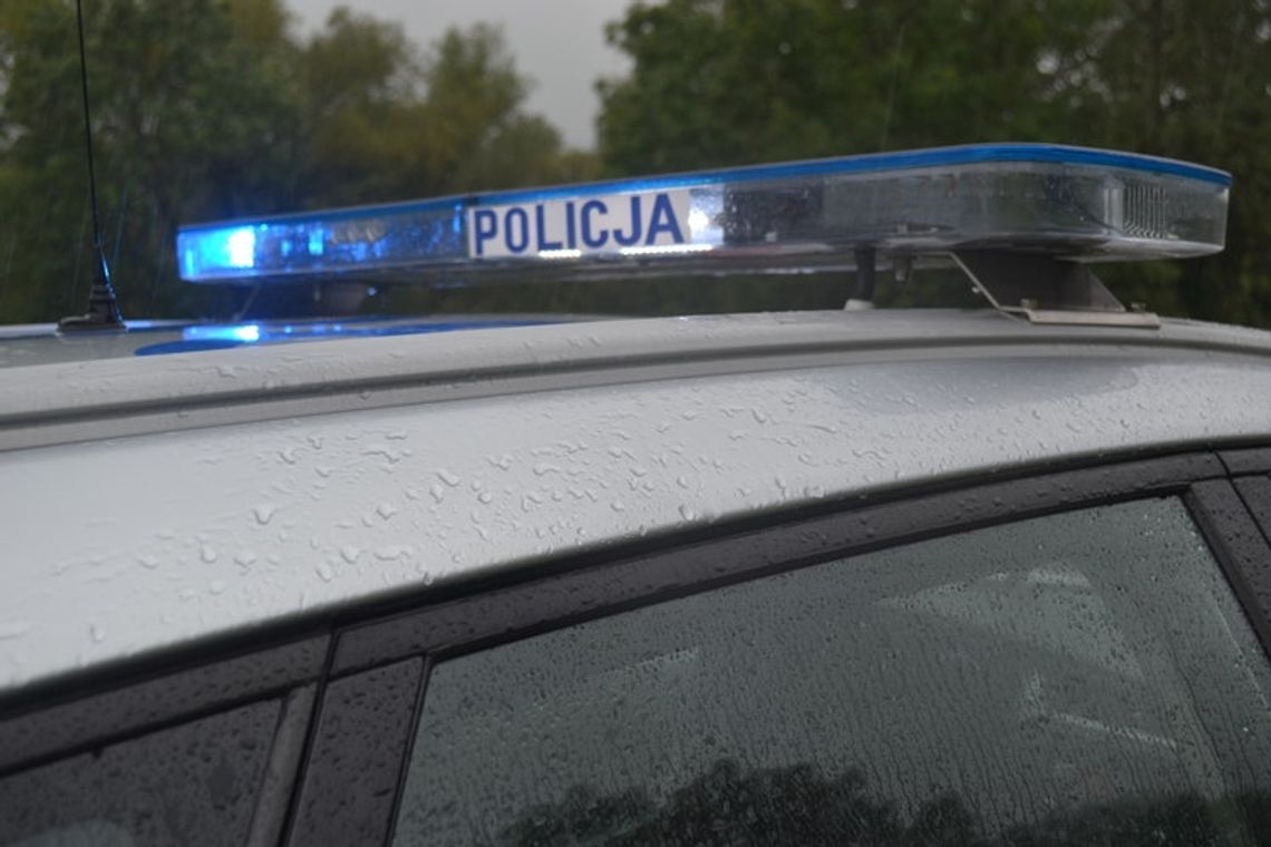 Gorliccy policjanci eskortowali do szpitala rodziców z ciężko chorym dzieckiem